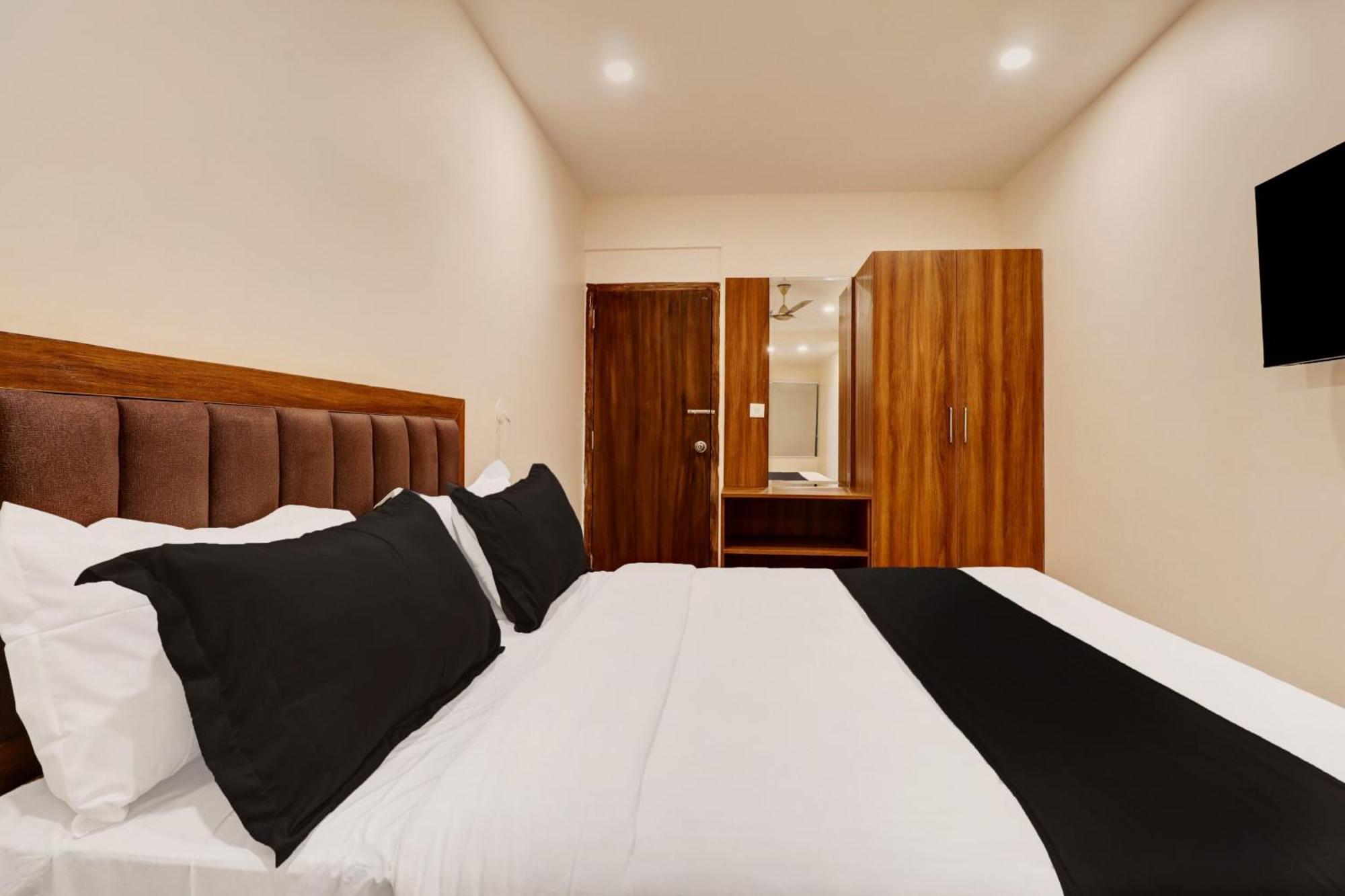 Super Townhouse Arekere Near Mithai Mahal Bangalore Eksteriør billede