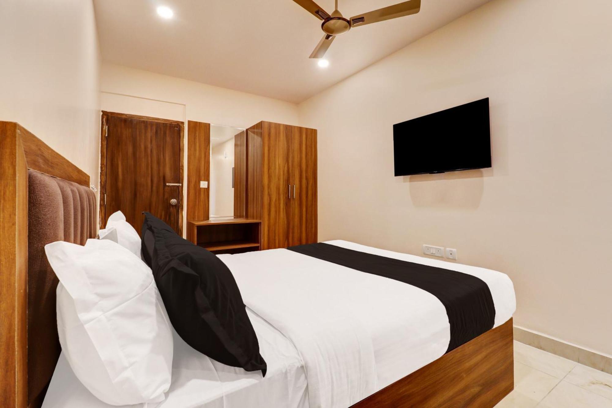 Super Townhouse Arekere Near Mithai Mahal Bangalore Eksteriør billede