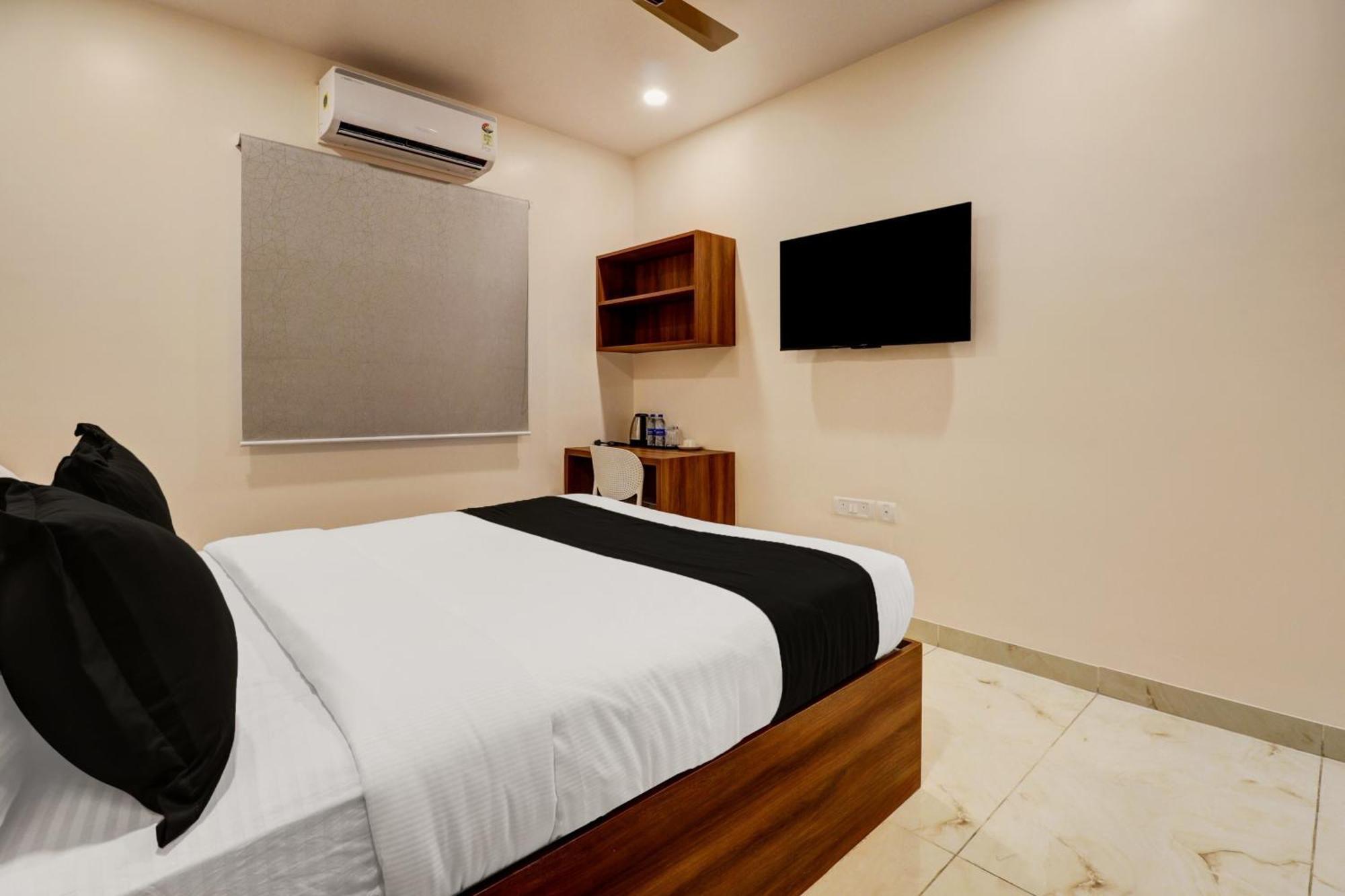 Super Townhouse Arekere Near Mithai Mahal Bangalore Eksteriør billede